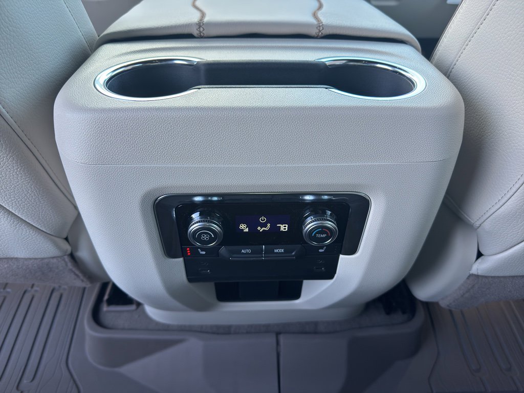 New 2026 GMC Yukon Denali w/ LPO, Floor Liner Package image 20