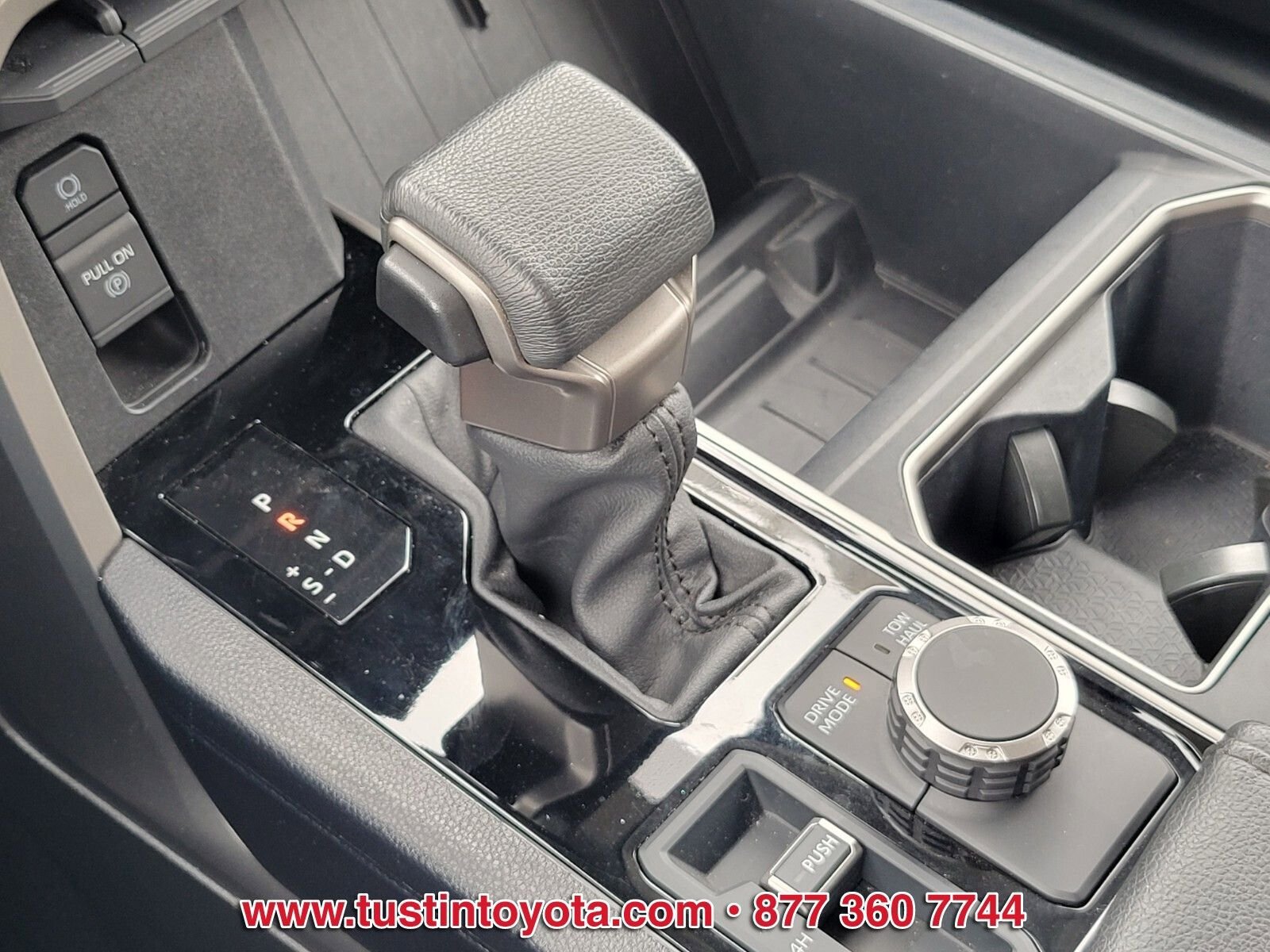 Used 2024 Toyota Tundra SR5 w/ SR5 Premium Package AWD/4WD image 23