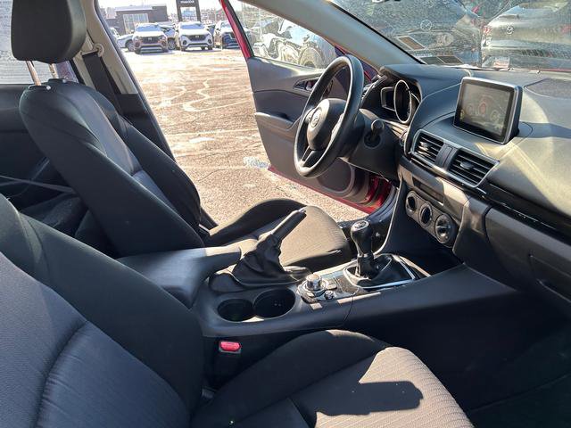 Used 2016 MAZDA MAZDA3 i Sport image 25