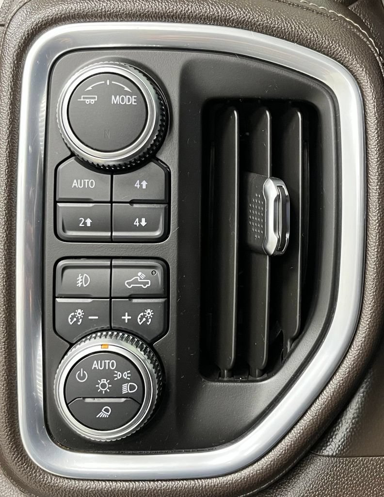 Used 2021 GMC Sierra 2500 SLE w/ SLE Convenience Package AWD/4WD image 32