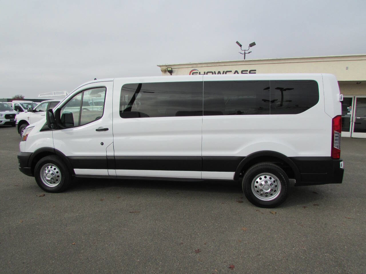 Used 2023 Ford Transit 350 XL image 11