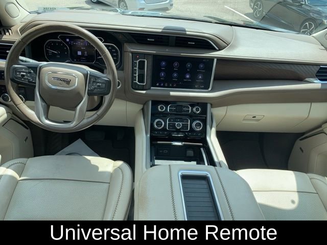Used 2021 GMC Yukon Denali w/ Denali Premium Package image 18