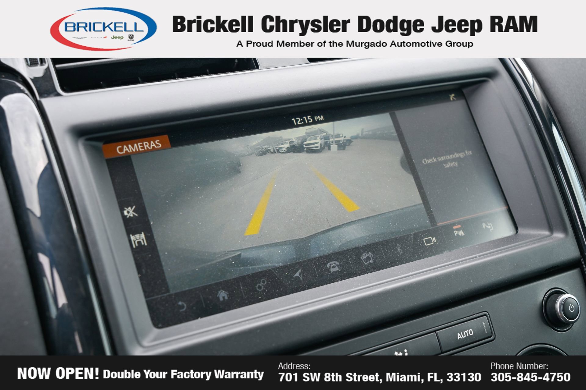Used 2019 Land Rover Discovery SE AWD/4WD image 28