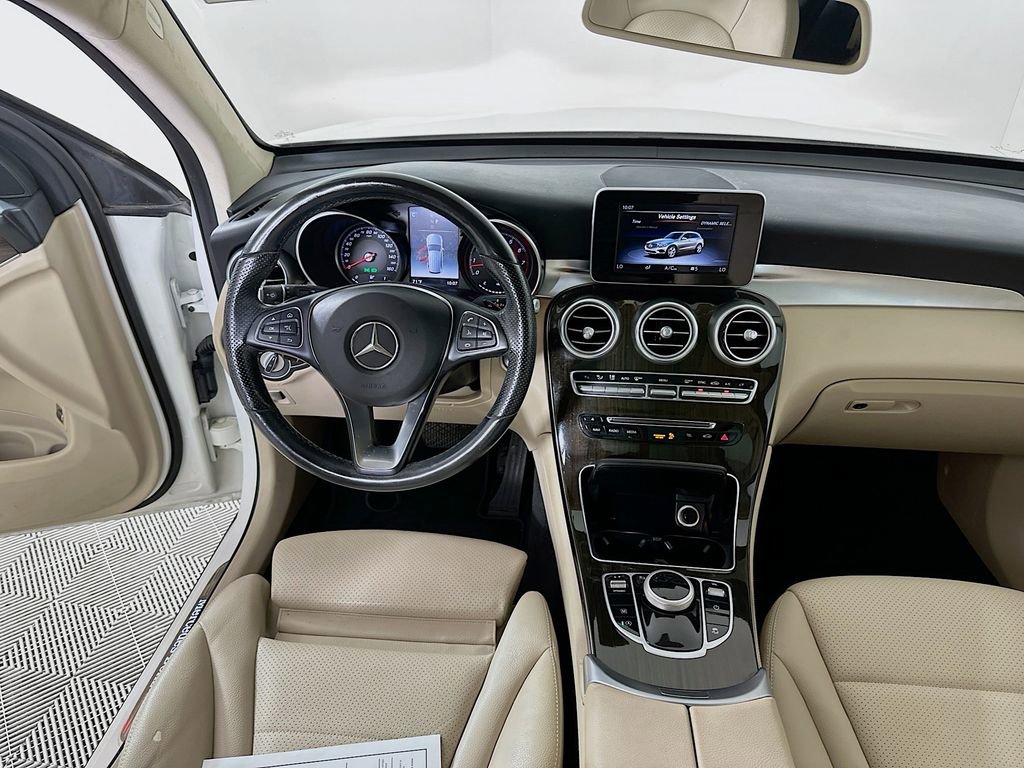 Used 2019 Mercedes-Benz GLC 300 image 19
