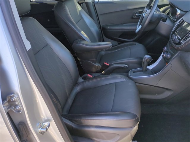 Certified 2018 Chevrolet Trax LT w/ LT Convenience Package image 27