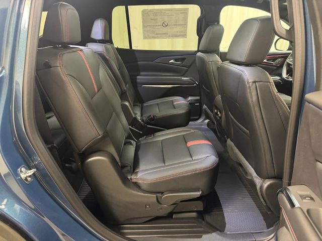New 2026 Chevrolet Traverse RS w/ LPO, Floor Liner Package image 39