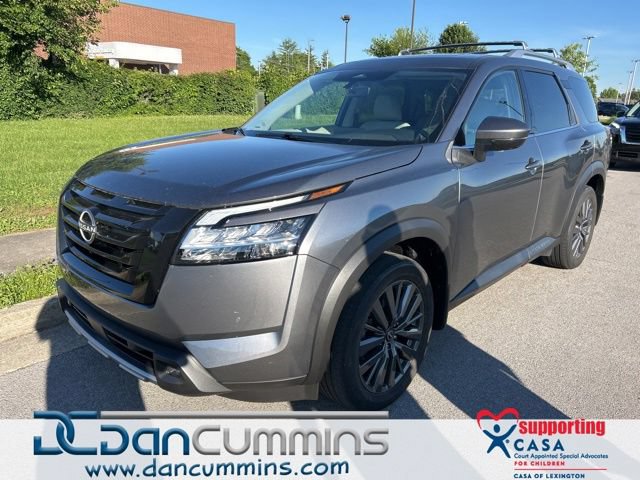 Used 2023 Nissan Pathfinder SL w/ SL Premium Package AWD/4WD image 1