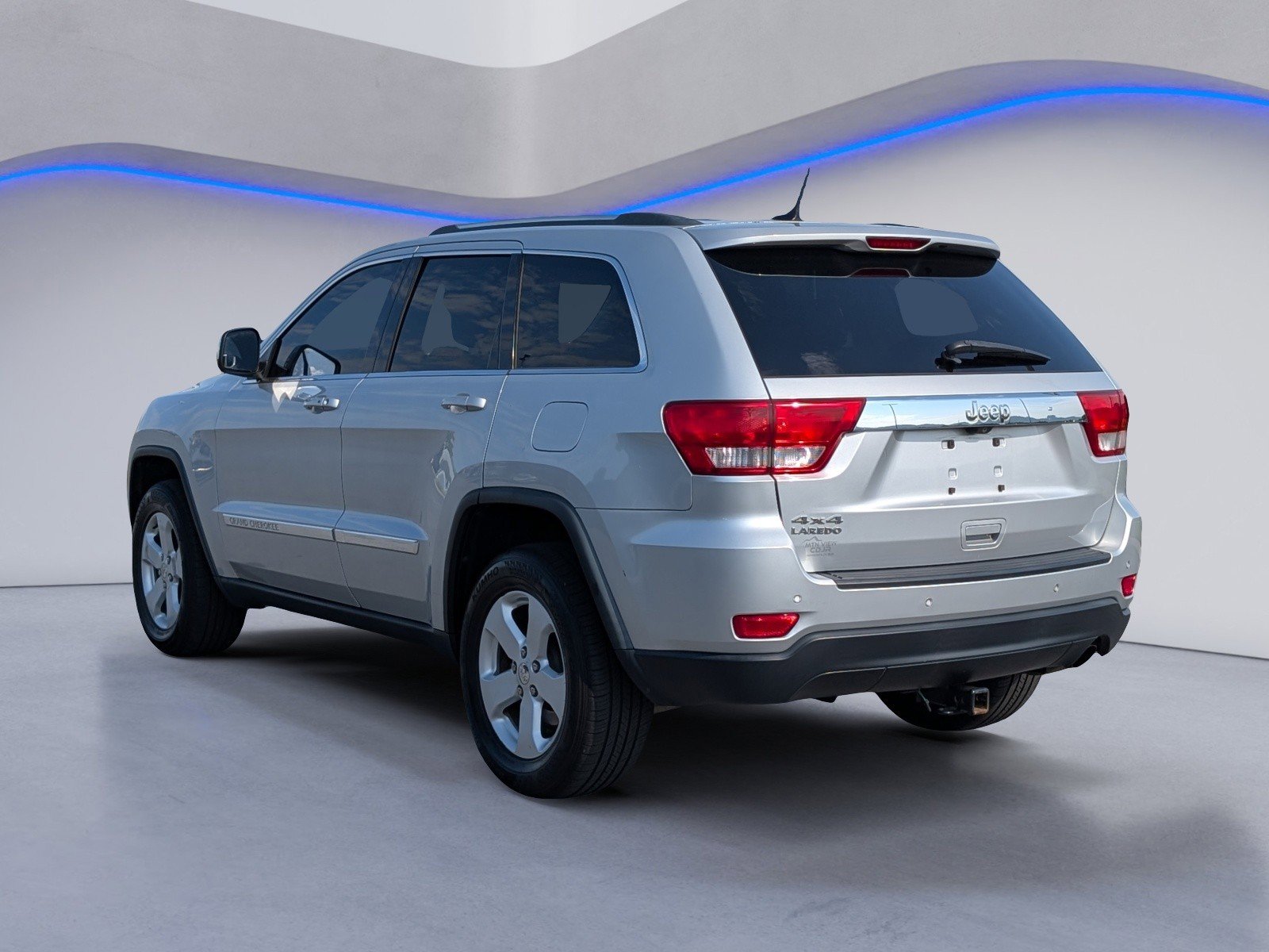 Used 2013 Jeep Grand Cherokee Laredo AWD/4WD image 7