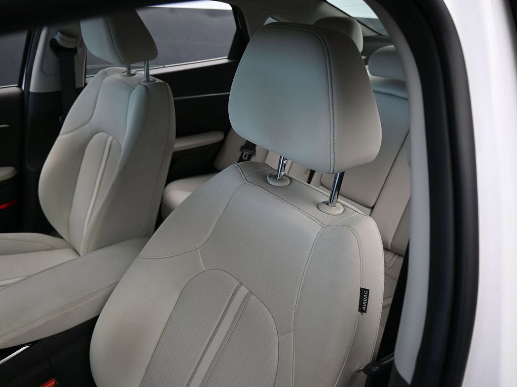 Used 2023 Hyundai Sonata SEL image 16