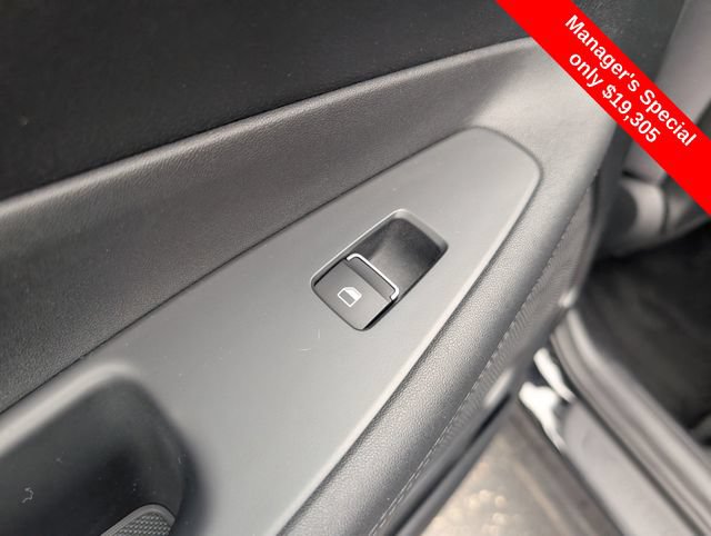Used 2021 Hyundai Santa Fe SEL w/ Cargo Package AWD/4WD image 11