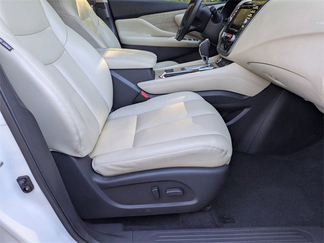 Used 2023 Nissan Murano SV image 34