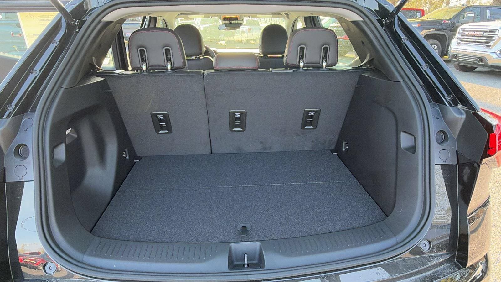 New 2027 Chevrolet Bolt RS FWD image 10