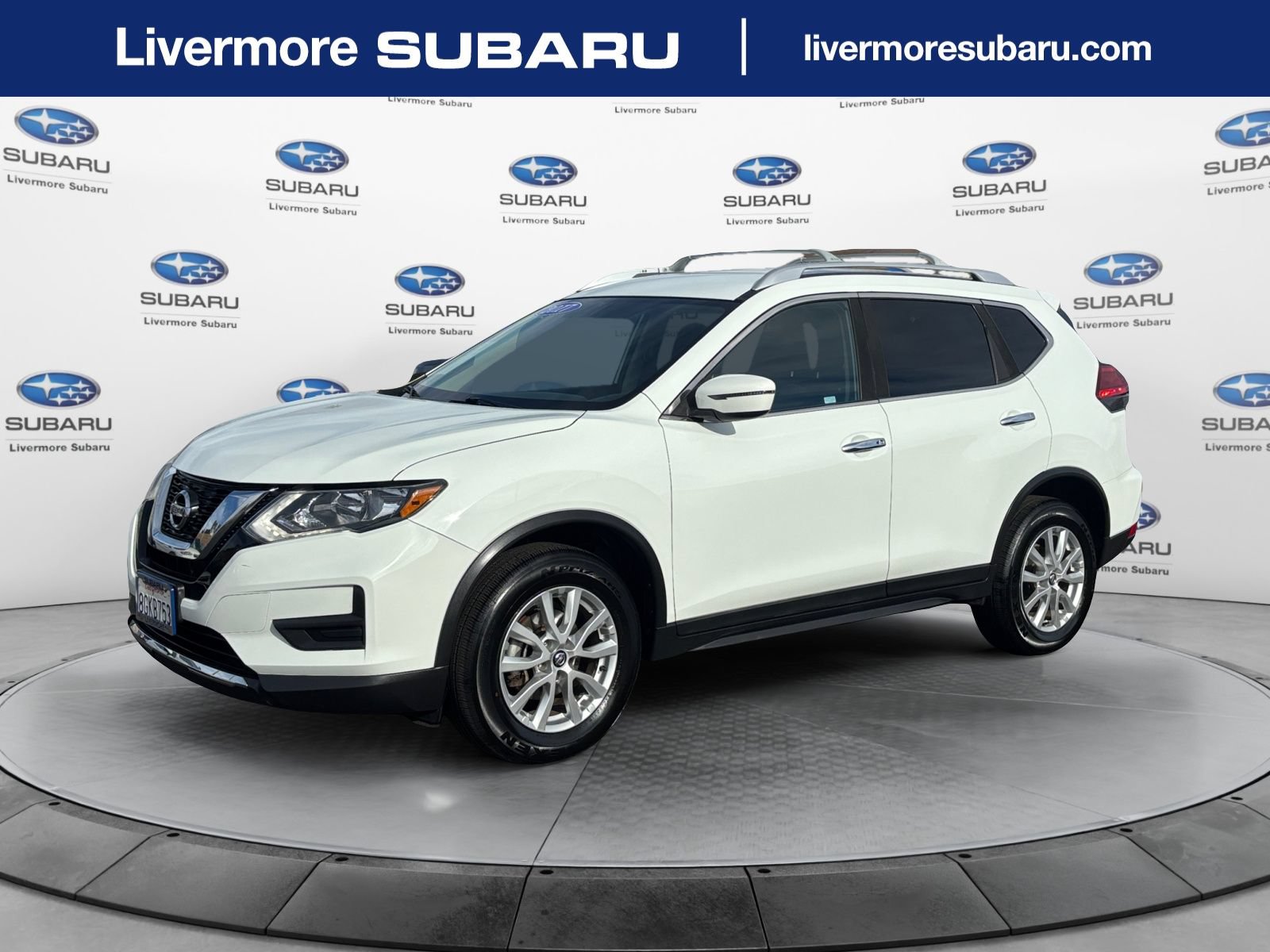 Used 2017 Nissan Rogue SV