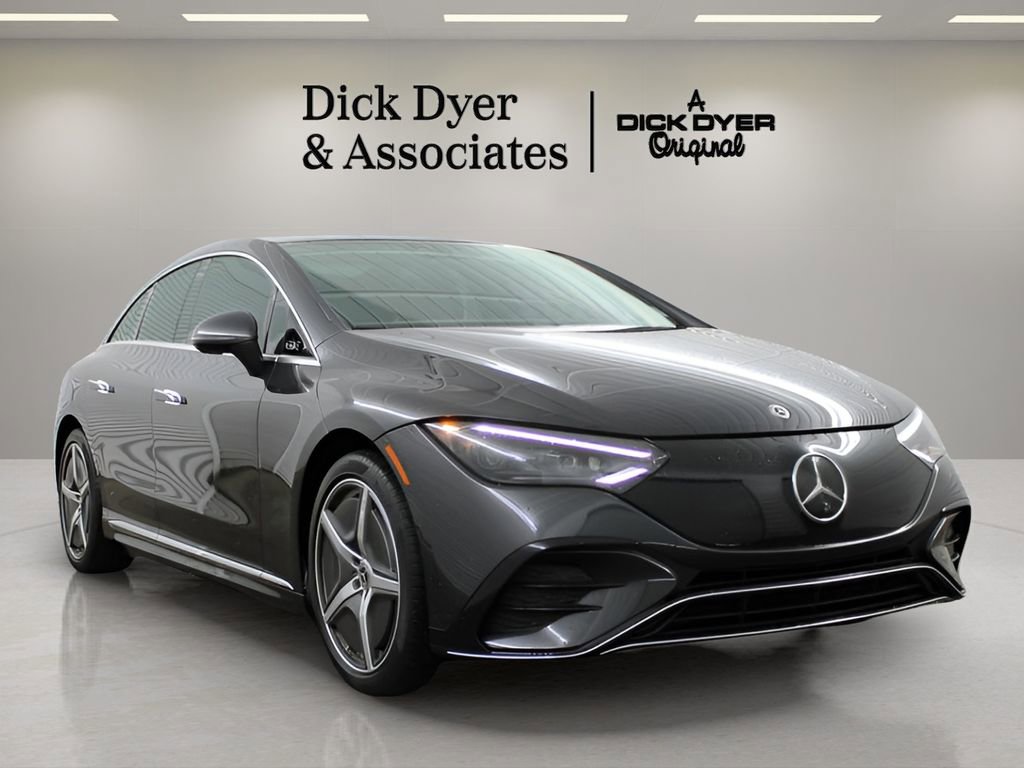 Used 2023 Mercedes-Benz EQE 350+ Sedan image 8