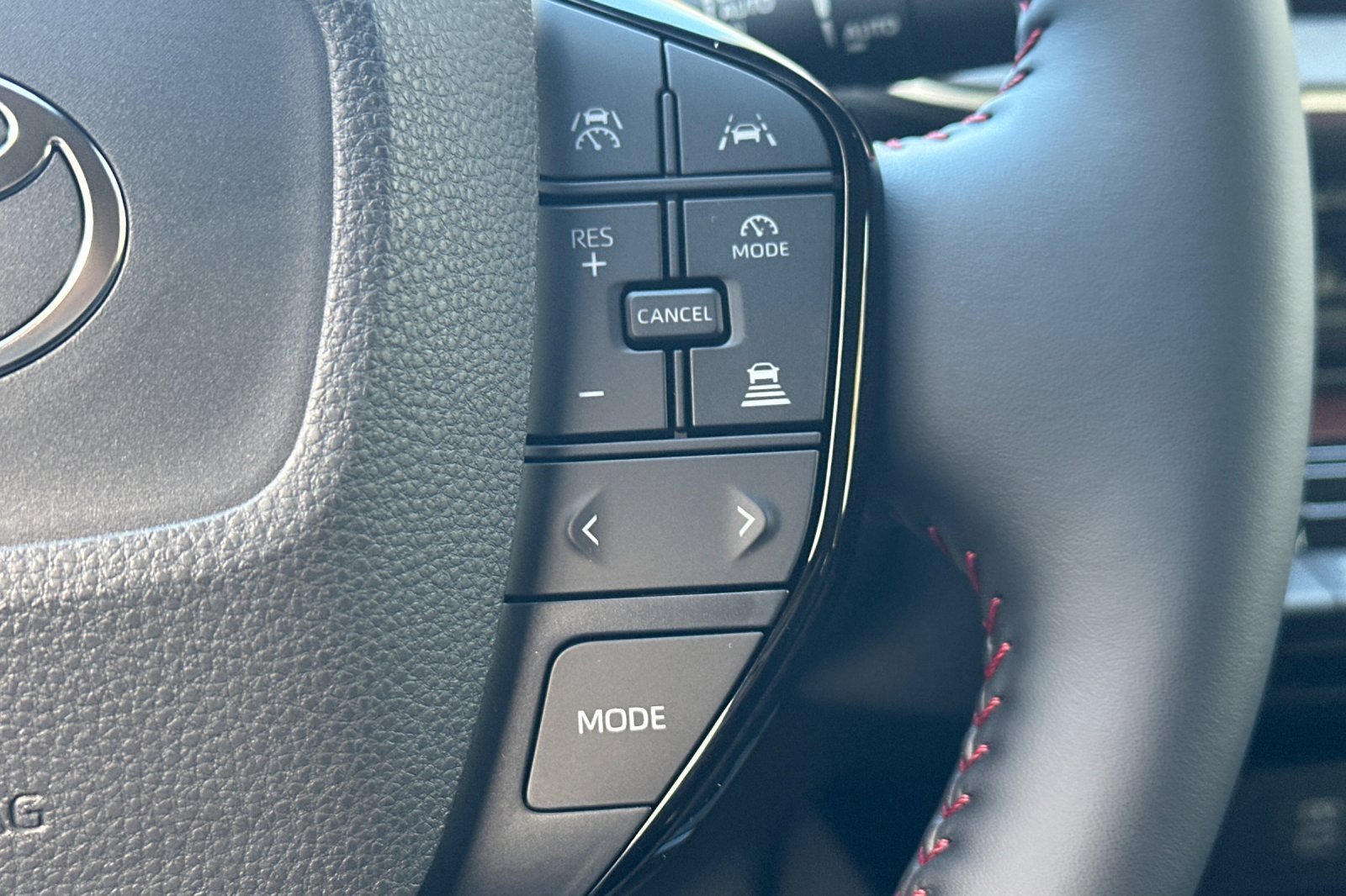 New 2026 Toyota Prius SE image 27