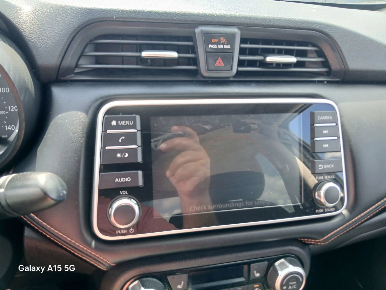 Used 2020 Nissan Versa SR w/ Convenience Package FWD image 30