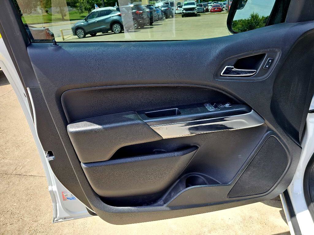Used 2022 Chevrolet Colorado LT w/ Fleet Safety Package image 13