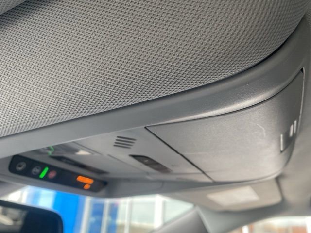 Used 2019 Chevrolet Blazer LT image 17