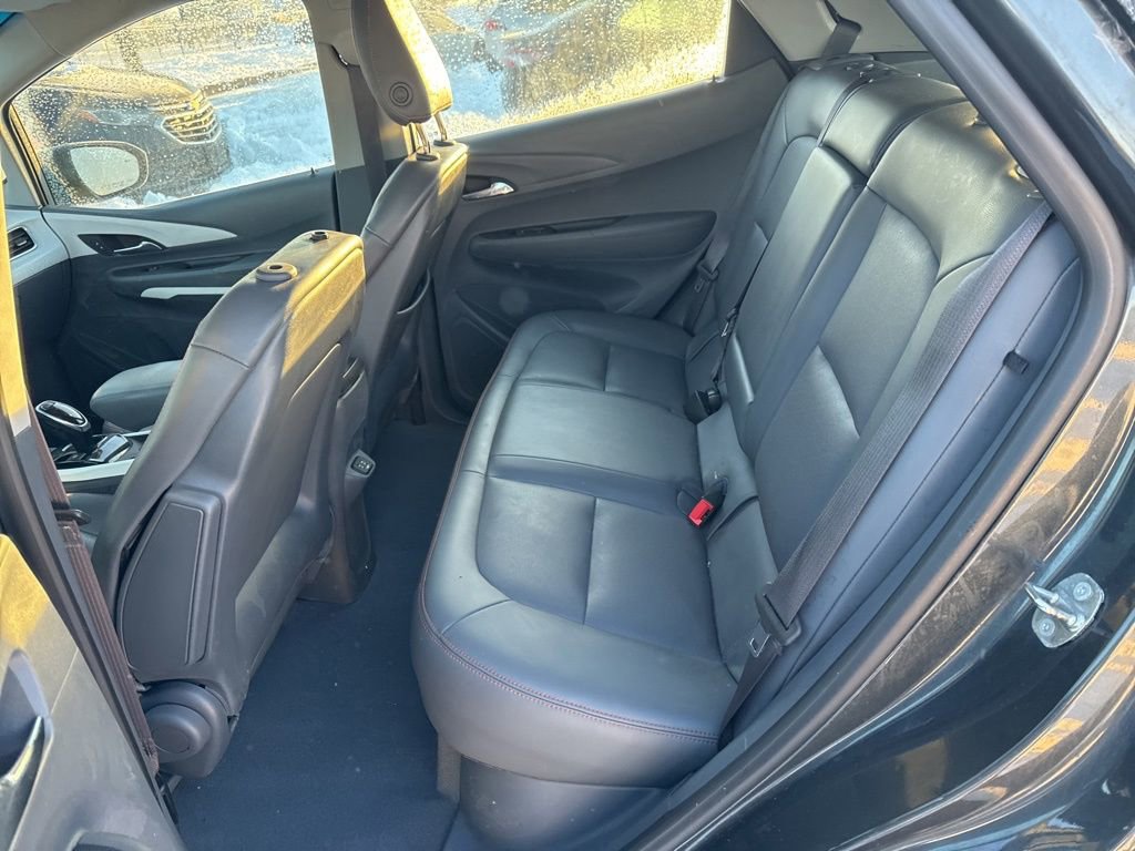 Used 2017 Chevrolet Bolt Premier w/ Driver Confidence II Package image 10