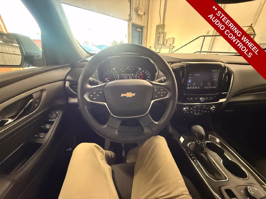Used 2023 Chevrolet Traverse LT w/ LPO, Cargo Package AWD/4WD image 15