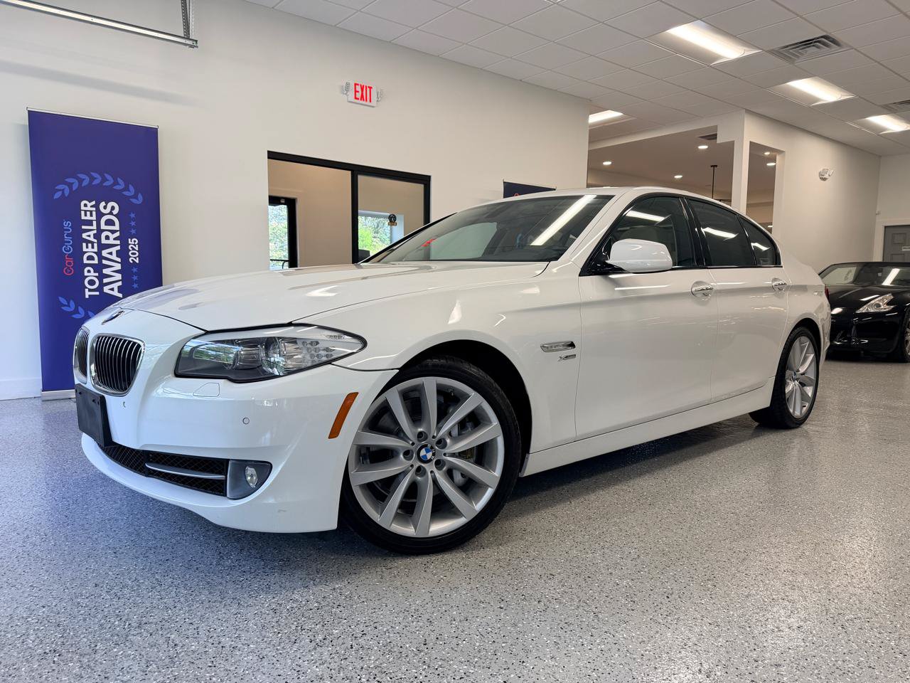 Used 2011 BMW 535i xDrive Sedan AWD/4WD image 2