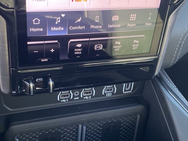 New 2026 RAM 2500 Rebel w/ Rebel Level 2 Equipment Group image 24