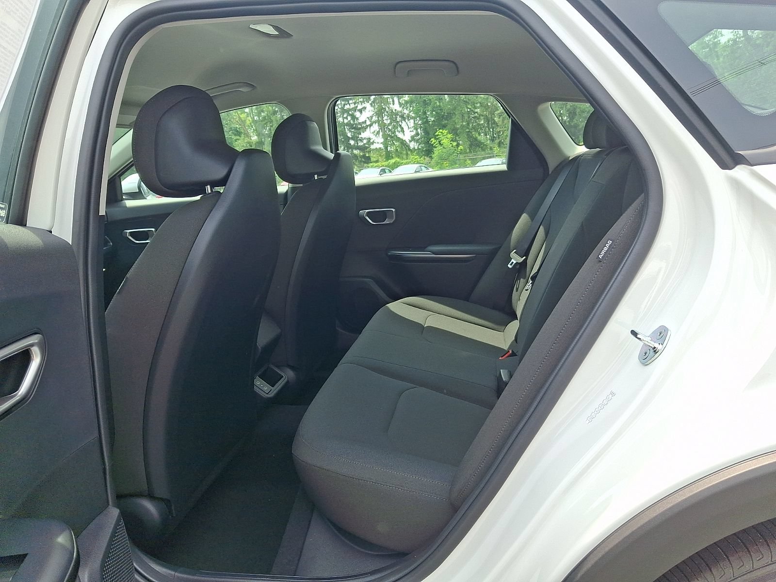 New 2026 Kia K4 FWD image 10