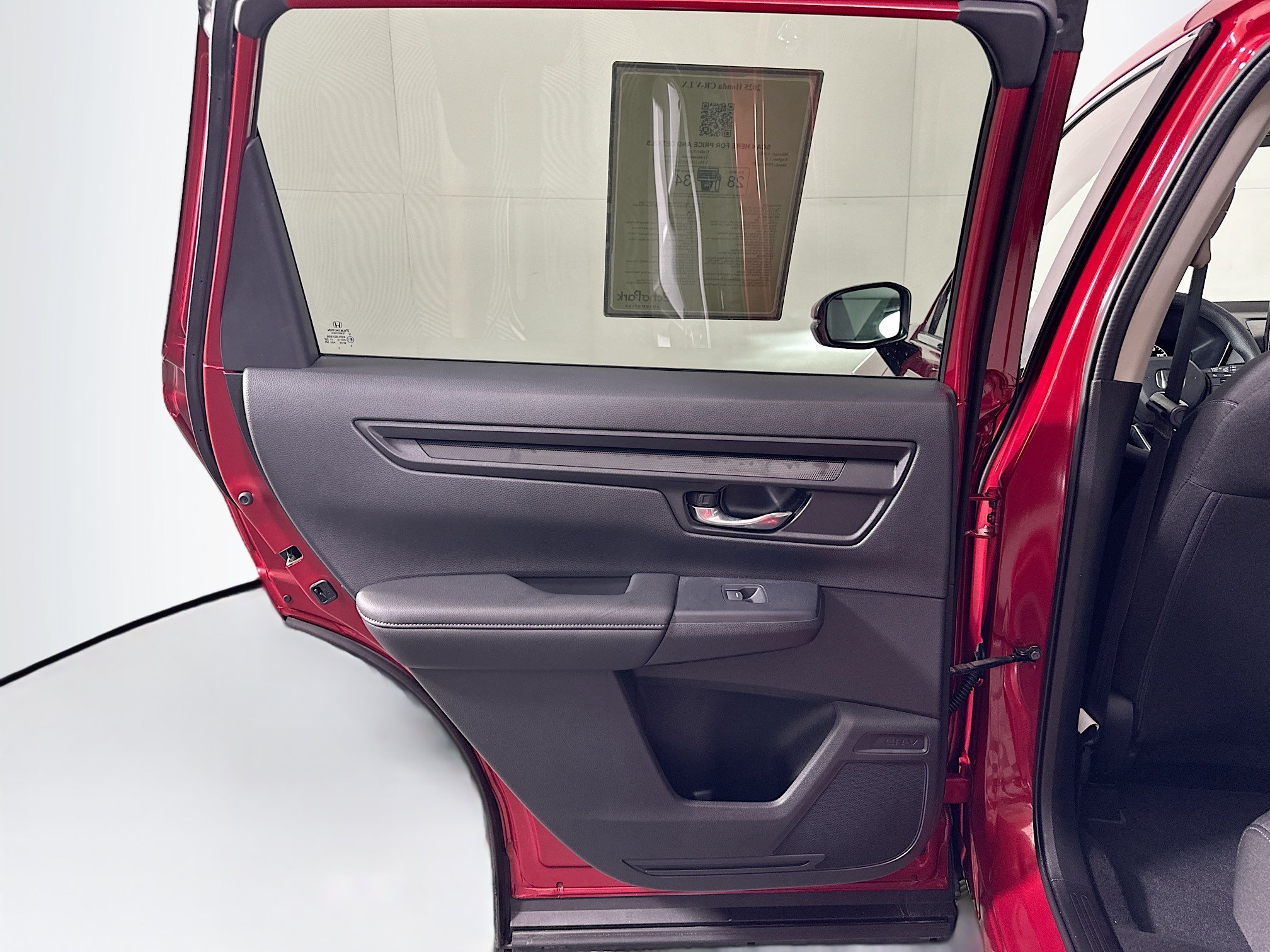 Used 2025 Honda CR-V LX image 25