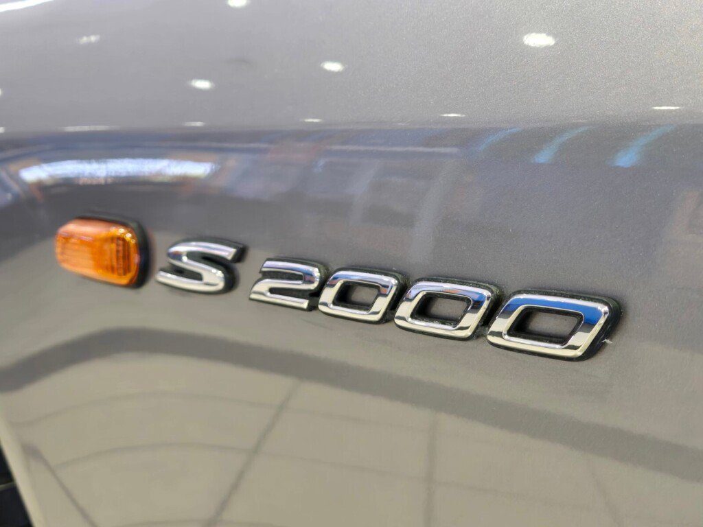 Used 2005 Honda S2000 image 10