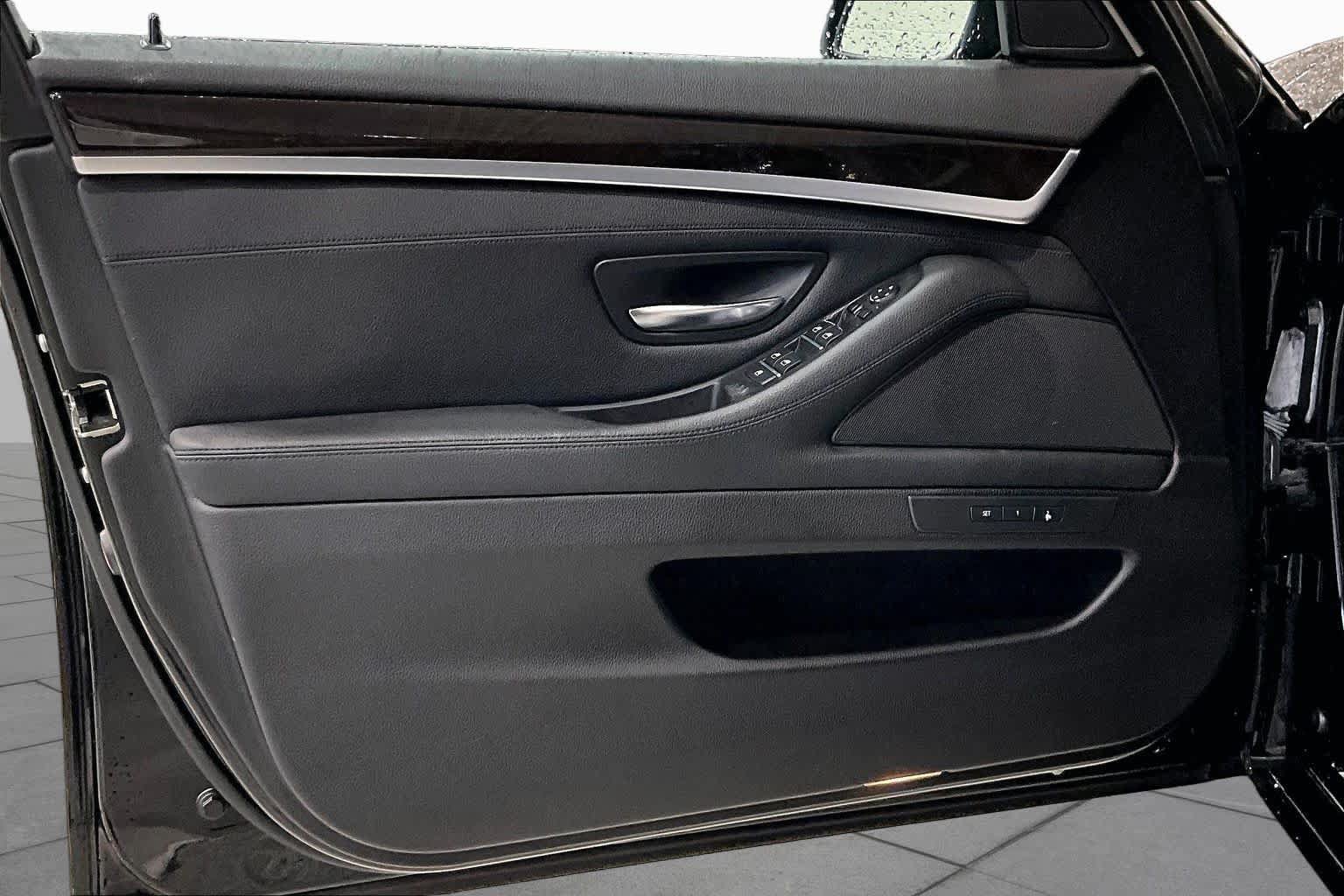 Used 2015 BMW 528i Sedan RWD image 19