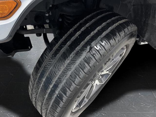 Used 2024 Jeep Wrangler Unlimited image 33