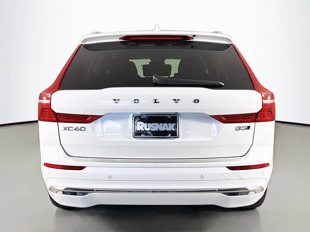 Used 2023 Volvo XC60 B5 Plus AWD/4WD image 6