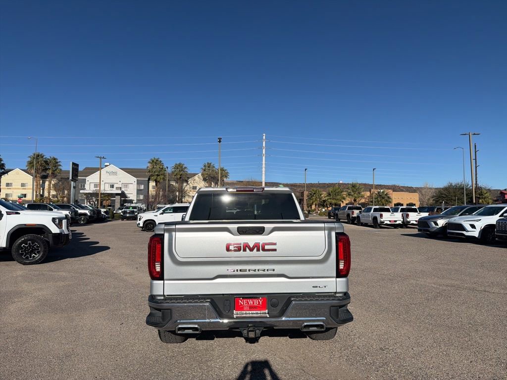 Used 2022 GMC Sierra 1500 SLT w/ X31 Off-Road Package image 6