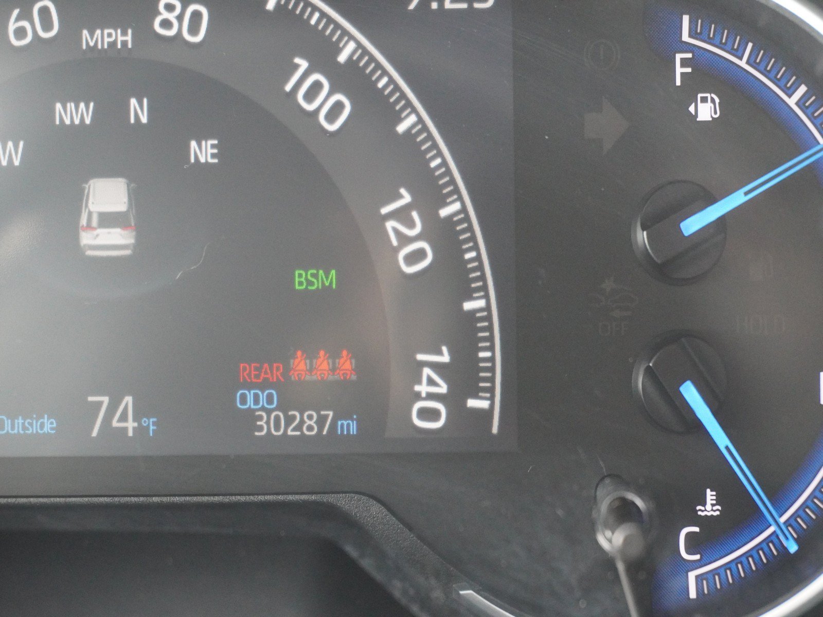 Used 2024 Toyota RAV4 LE AWD/4WD image 23