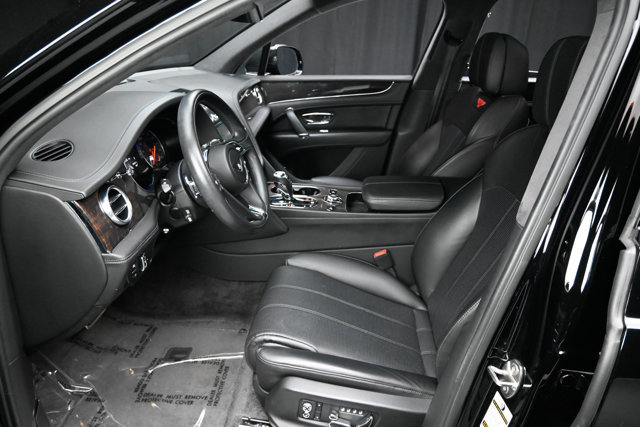 Used 2019 Bentley Bentayga AWD/4WD image 51