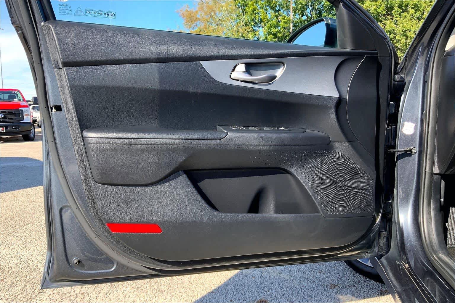 Used 2021 Kia Forte LXS FWD image 43