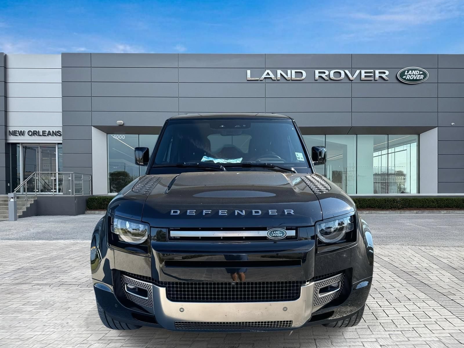 New 2024 Land Rover Defender 130 X AWD/4WD image 2