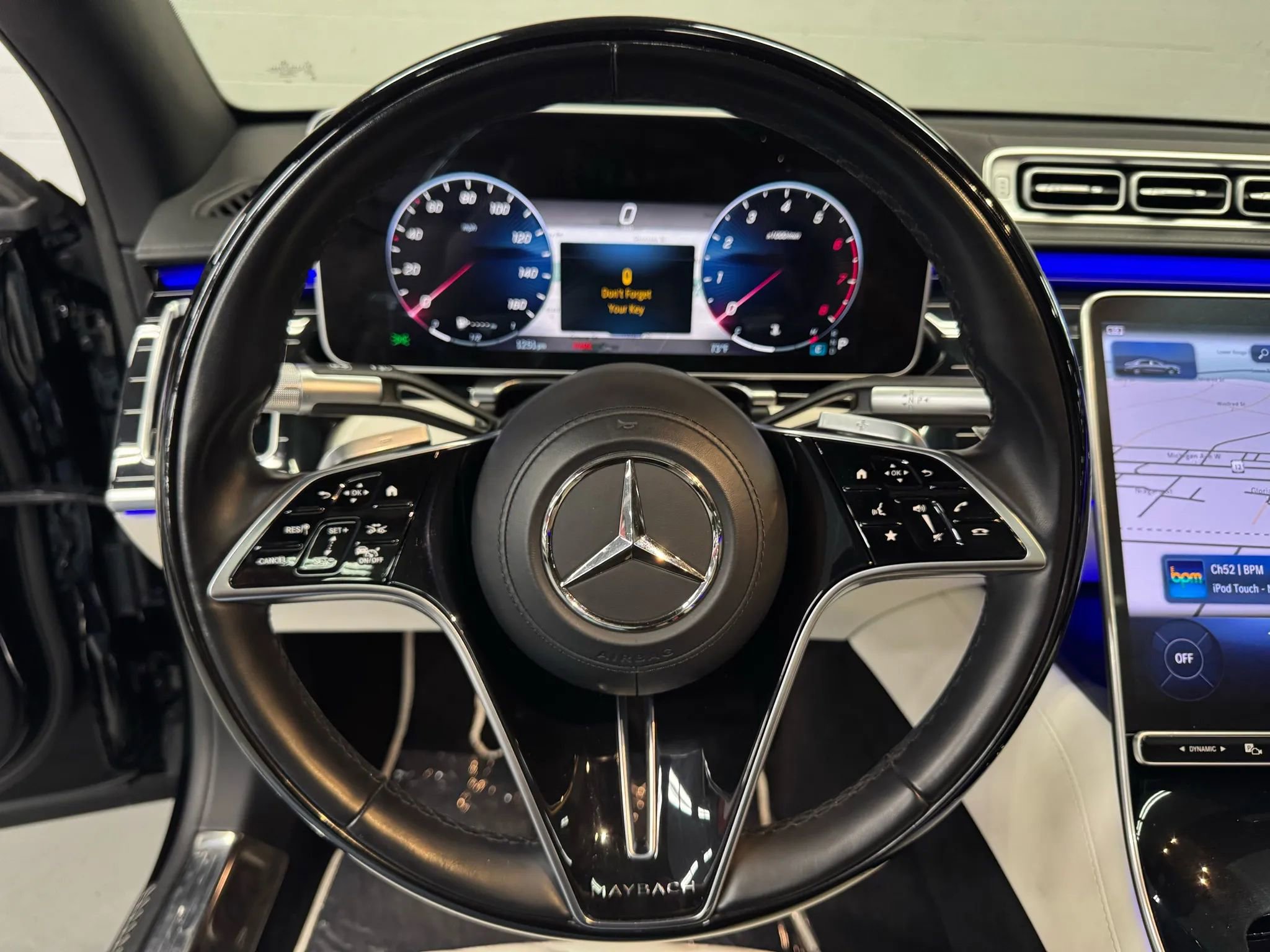 Used 2023 Mercedes-Benz Maybach S 680 S 680 4MATIC Sedan 4D w/ Manufaktur Leather Package image 27