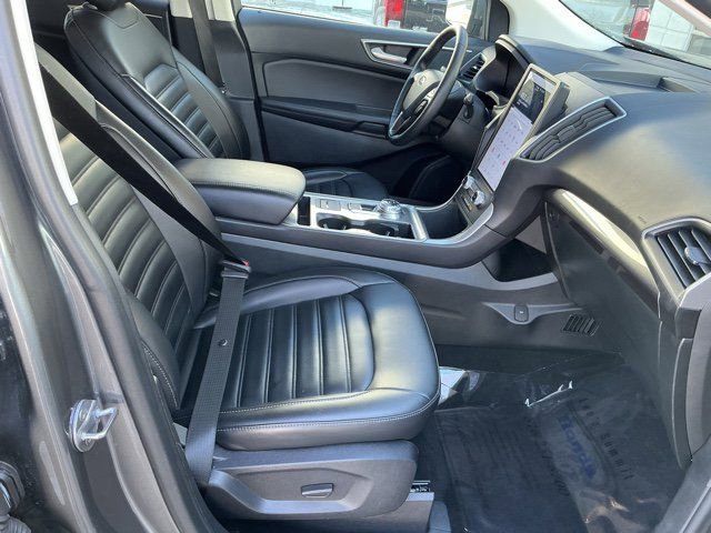 Used 2024 Ford Edge SEL image 19