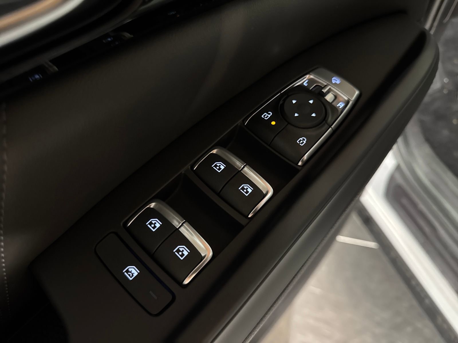 New 2026 Kia Carnival SX Prestige FWD image 26