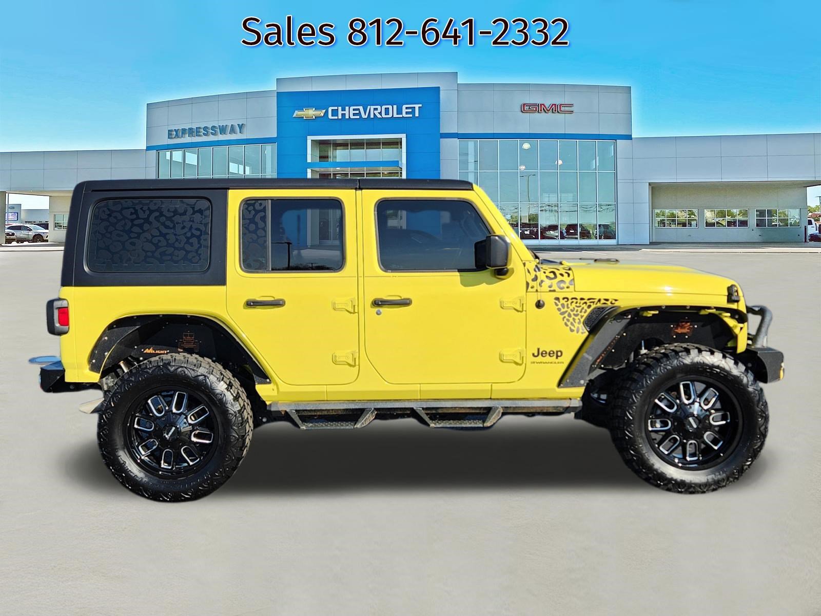 Used 2023 Jeep Wrangler Unlimited Sport AWD/4WD image 8