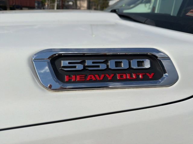 Used 2020 RAM 5500 Tradesman w/ Safety Group AWD/4WD image 9