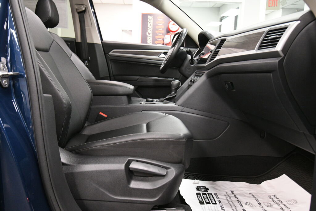 Used 2019 Volkswagen Atlas SE w/ Panoramic Sunroof Package image 29