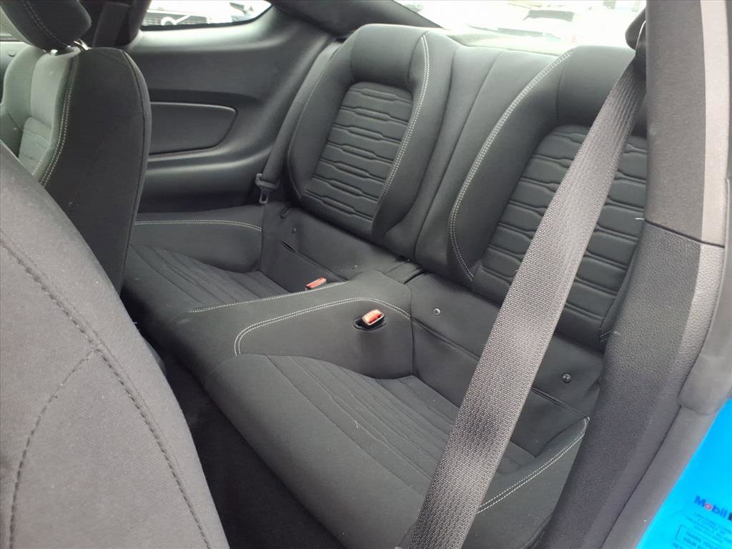 Used 2017 Ford Mustang Coupe image 27