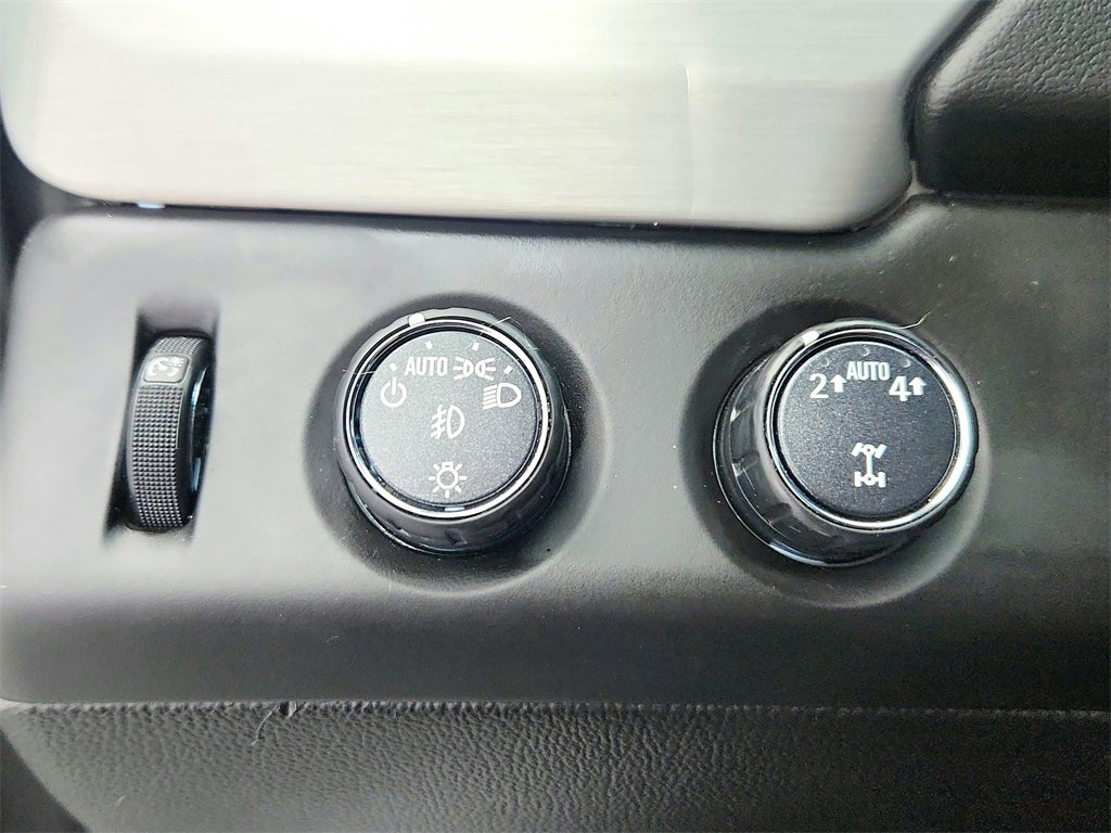 Used 2017 GMC Yukon XL SLT image 35