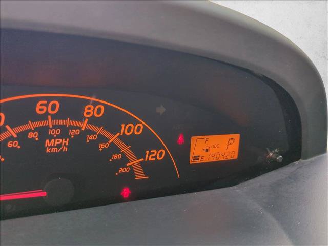 Used 2010 Toyota Yaris 2-Door Hatchback FWD image 11