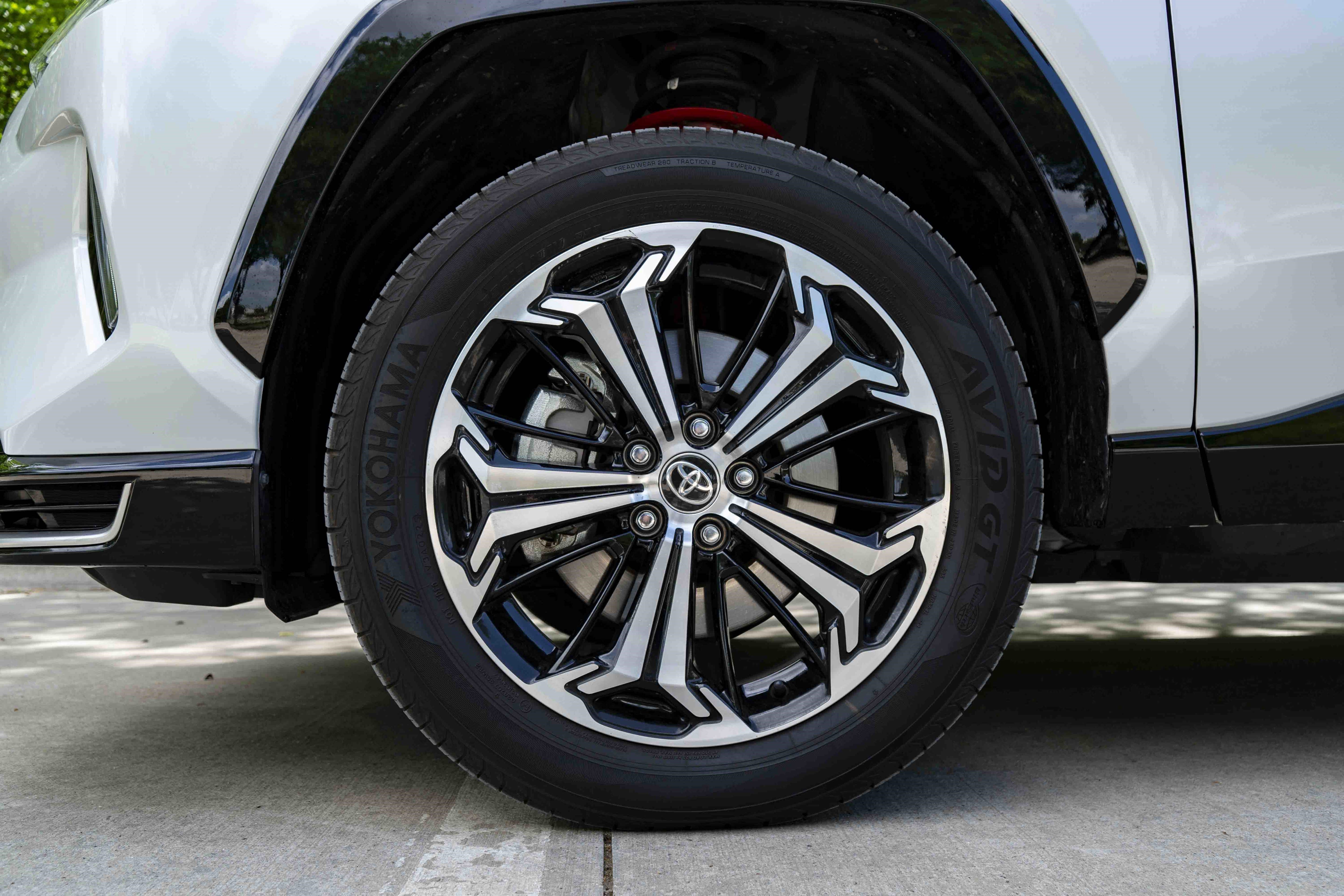 Used 2025 Toyota RAV4 XSE w/ Weather Package image 14