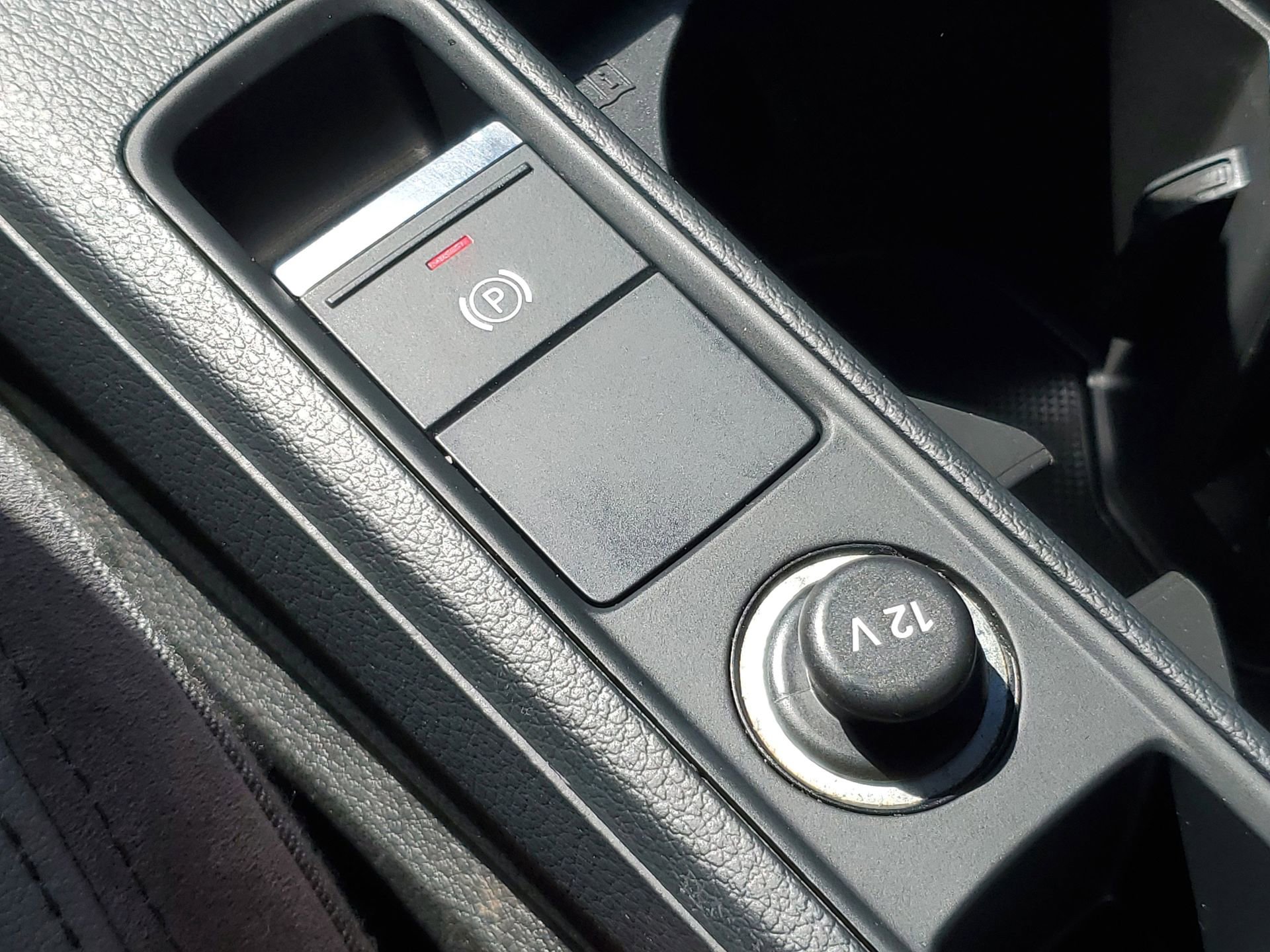 Used 2021 Audi Q3 2.0T Premium Plus w/ Premium Plus Package image 31