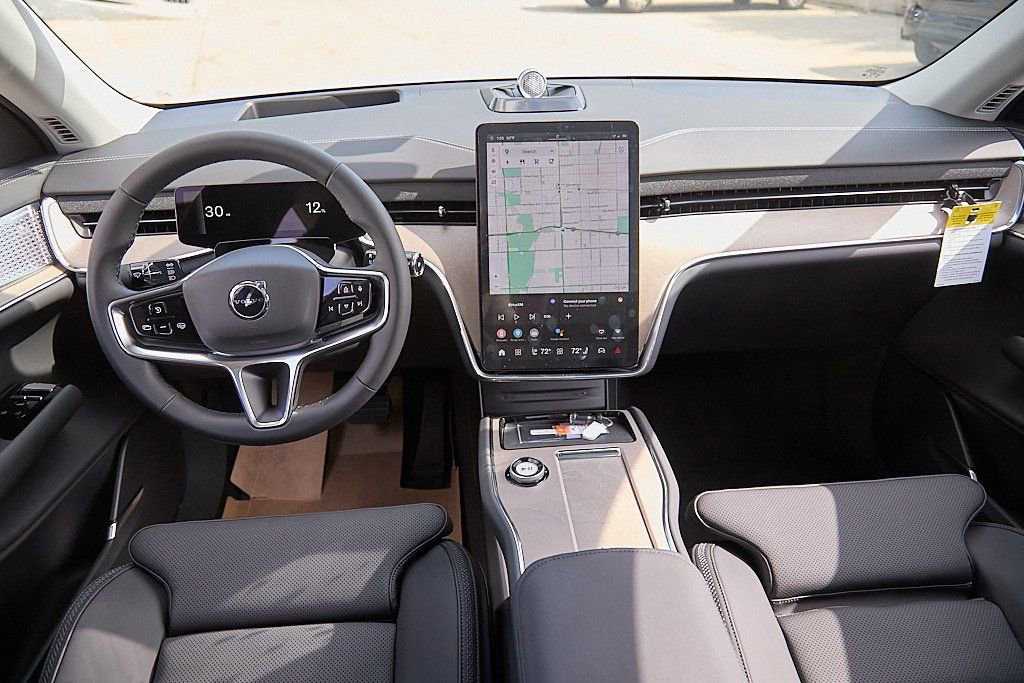 New 2025 Volvo EX90 Ultra image 25