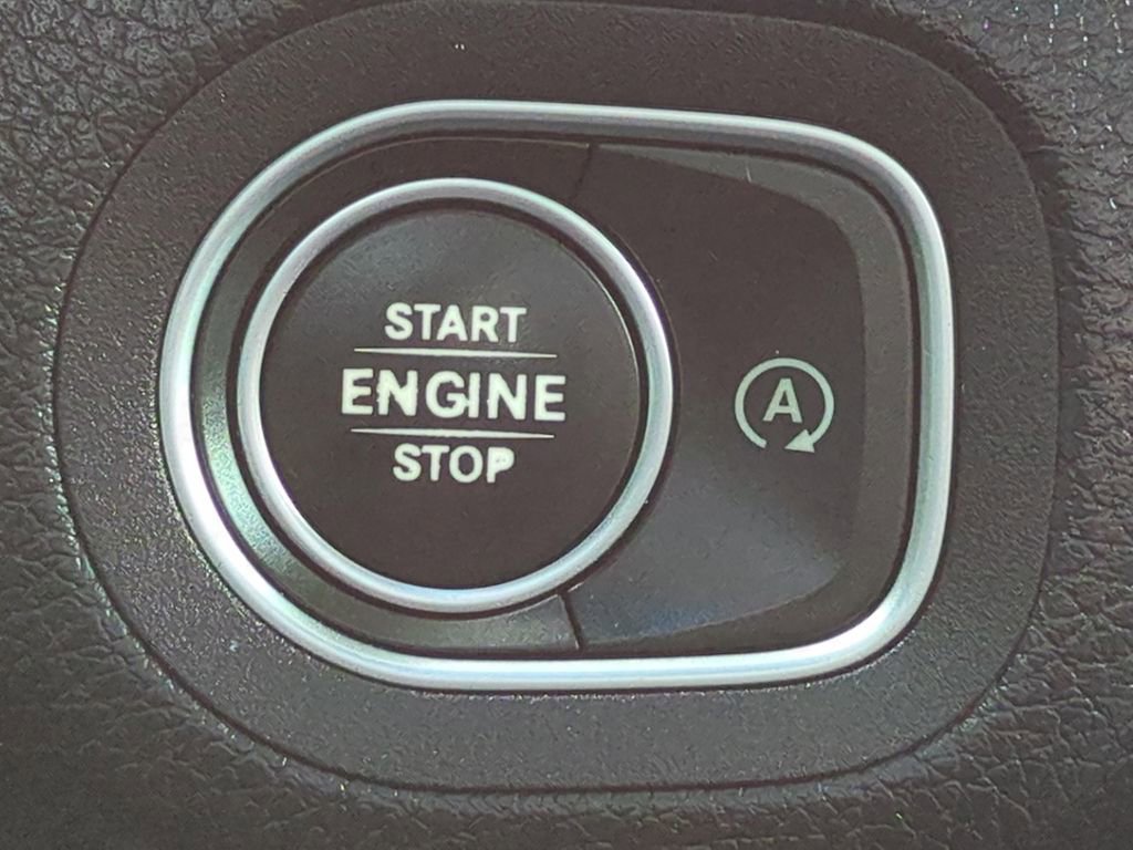 Used 2022 Mercedes-Benz GLE 350 4MATIC image 31